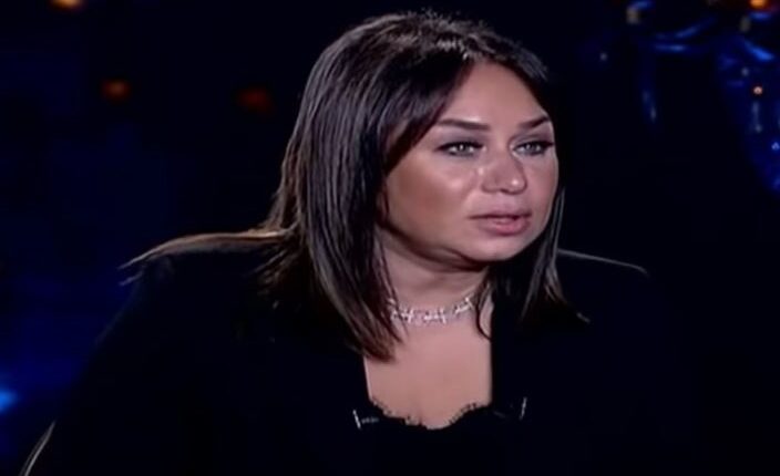 الإعلامية انجى على