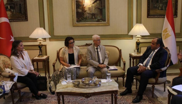 وزير التجارة والصناعة يعقد سلسلة اجتماعات مع كبريات الشركات التركية لبحث فرص الاستثمار في السوق المصري