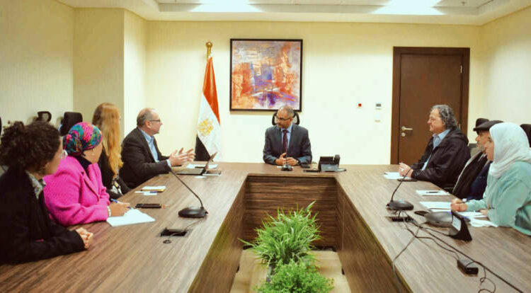 نائب وزير الإسكان يلتقي ممثلي بعثة ألمانية وهولندية خلال مبادرة "محفز المياه العالمية في المناطق الحضرية"